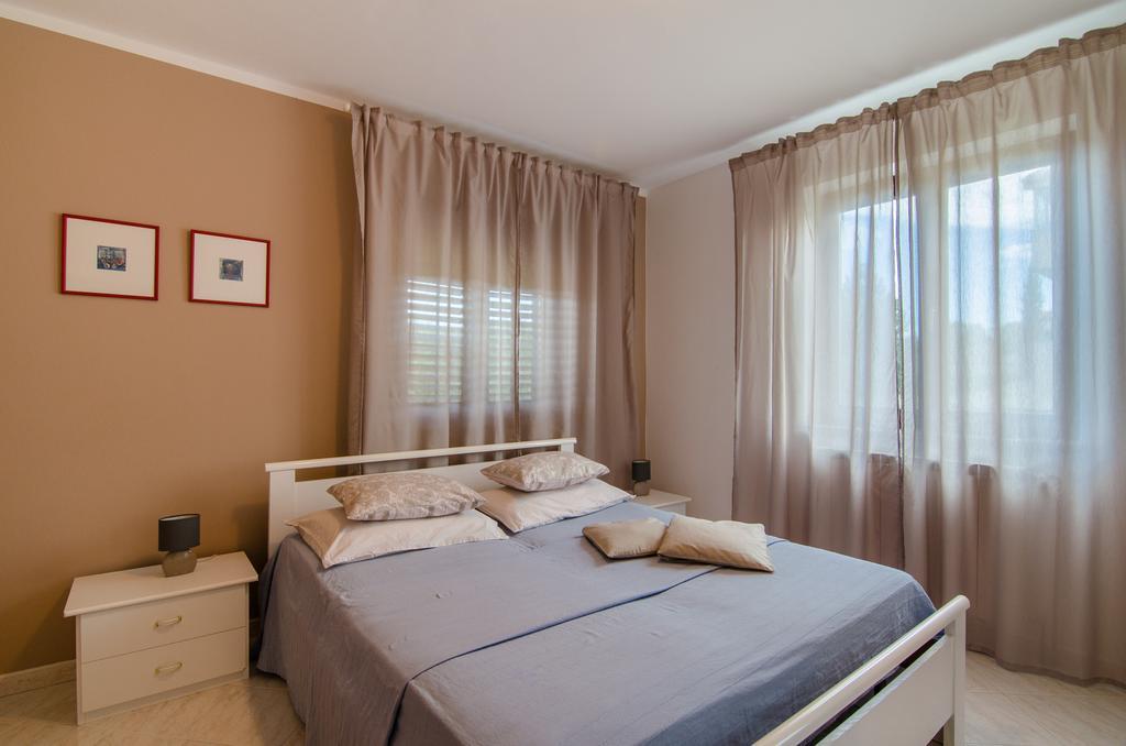 Apartments Karlo & Ivona Labin  Room photo