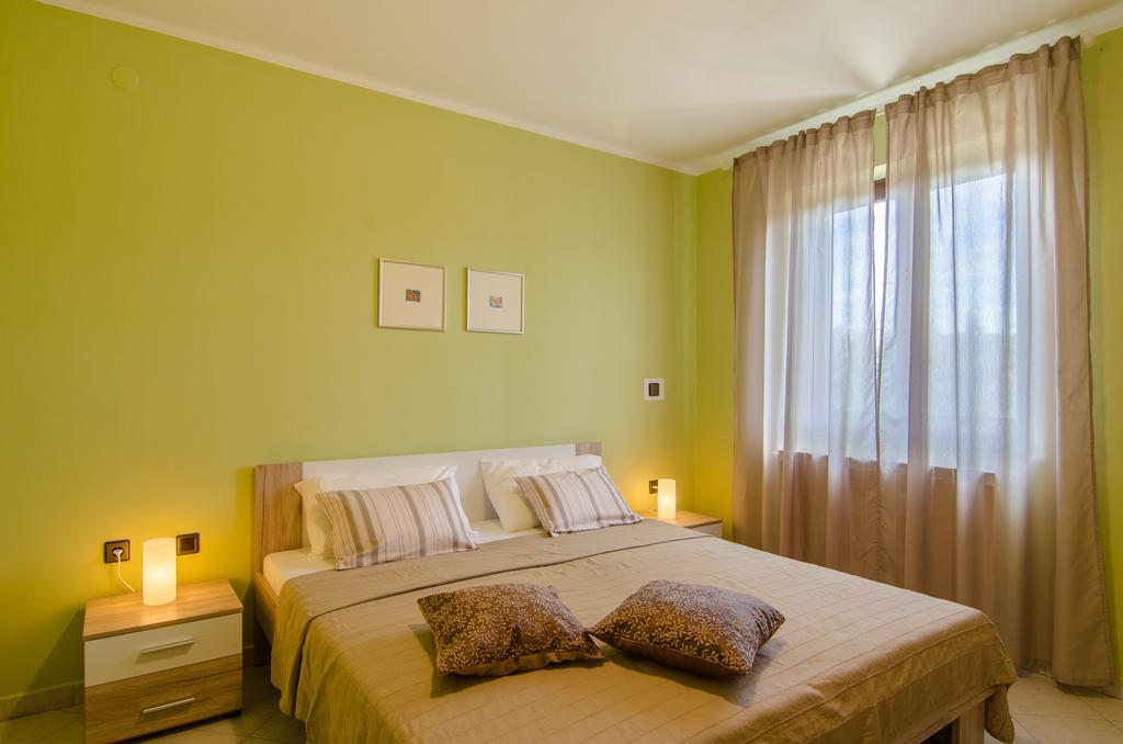 Apartments Karlo & Ivona Labin  Room photo