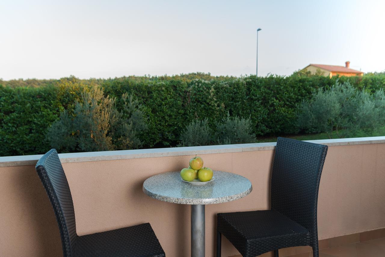 Apartments Karlo & Ivona Labin  Exterior photo