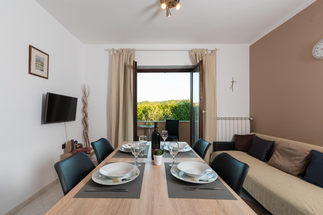 Apartments Karlo & Ivona Labin  Exterior photo
