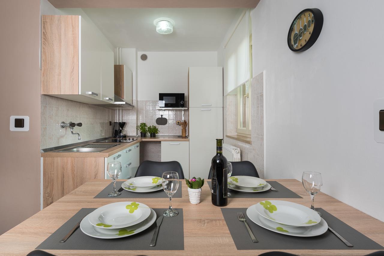 Apartments Karlo & Ivona Labin  Exterior photo