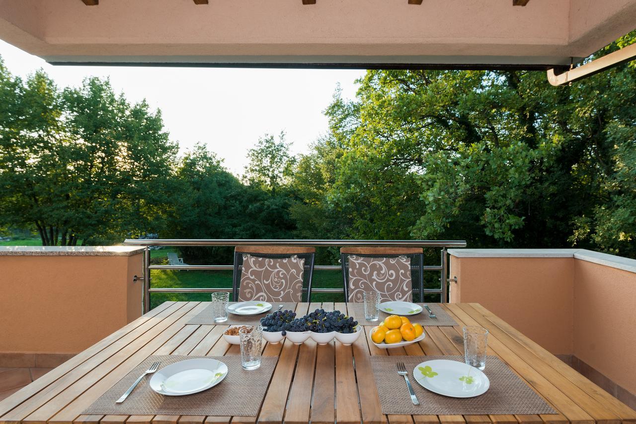 Apartments Karlo & Ivona Labin  Exterior photo